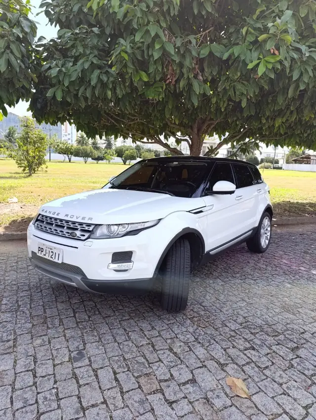 Carro Land Rover Range Rover Evoque 2015 2.2 SD4 Prestige