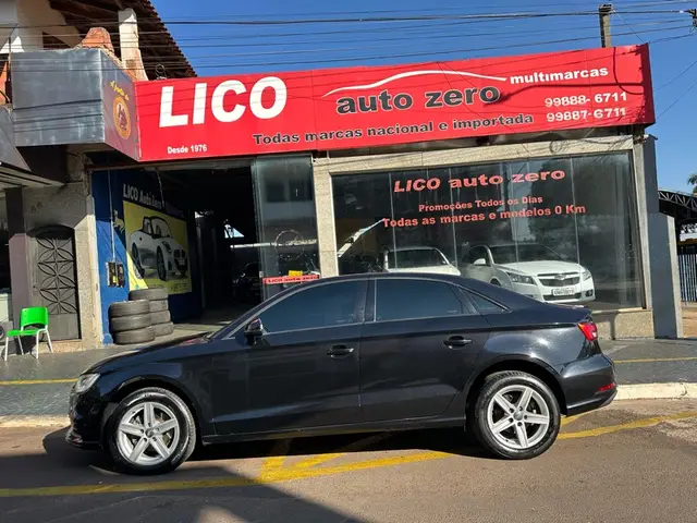 Carro Audi A3 2017 1.4 TFSI Ambiente Tiptronic (Flex)