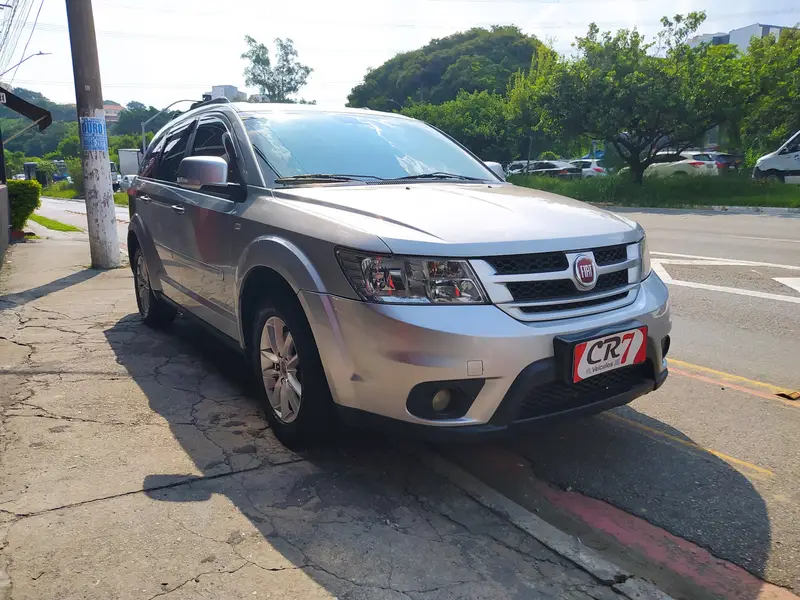 Fiat 2.4 16V Emotion (Aut)