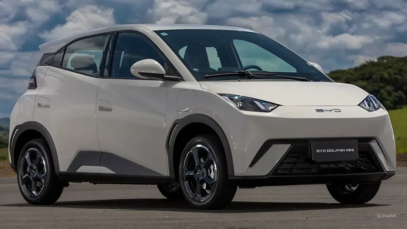 BYD Dolphin Mini já vende mais que Fiat Mobi no mercado de varejo