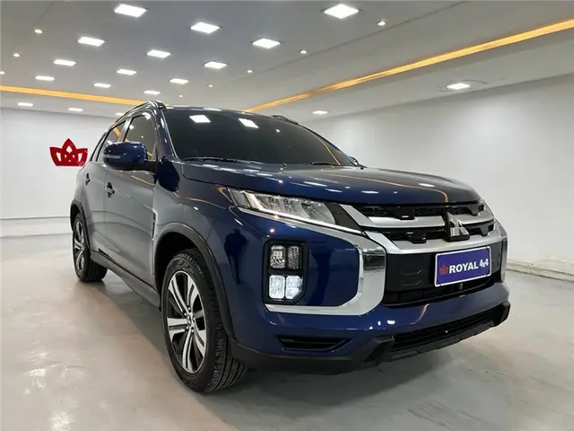 Carro Mitsubishi Outlander 2022 2.0 HPE CVT
