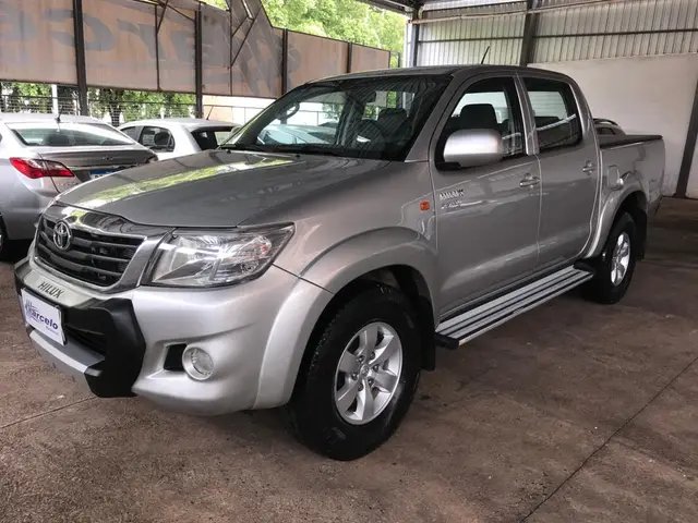 Carro Toyota Hilux Cabine Dupla 2013 Hilux 2.7 SR CD 4x2 (Flex) (Aut)