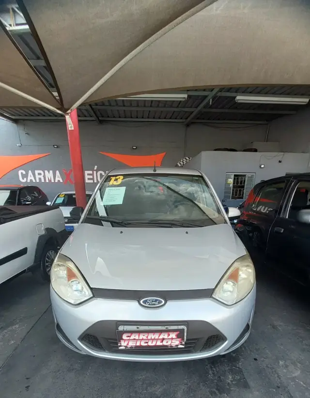 Carro Ford Fiesta Hatch 2013 SE Rocam 1.6 (Flex)