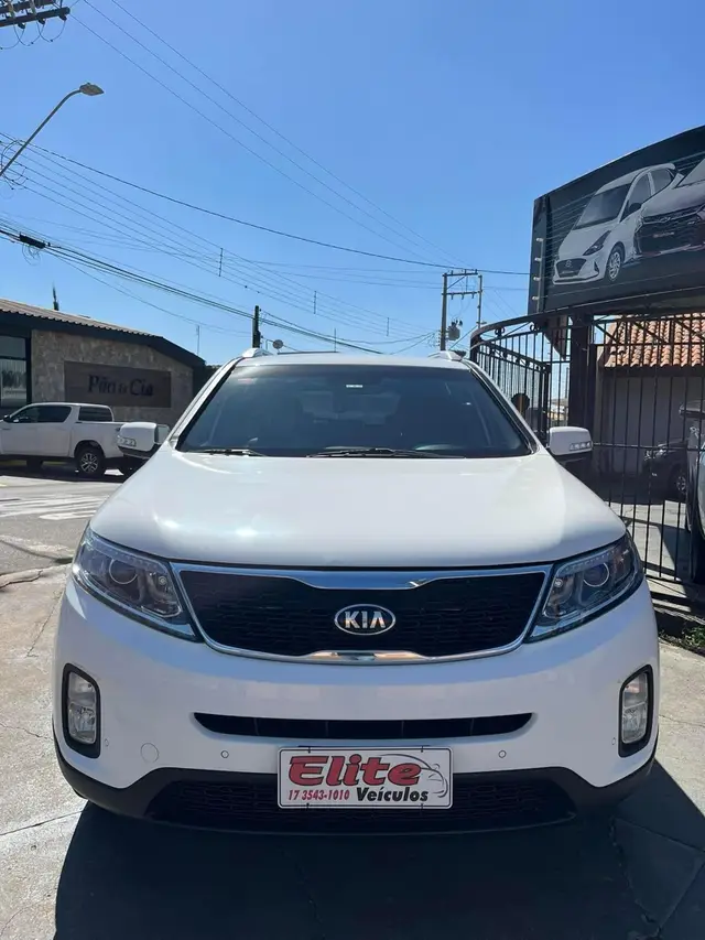 Carro Kia Sorento 2015 2.4 16V 4x2 (Aut)