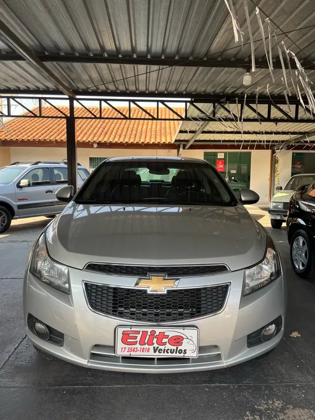 Carro Chevrolet Cruze 2014 LT 1.8 16V Ecotec (Flex)