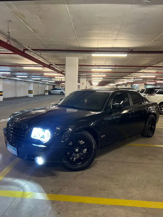 Carro Chrysler 300C 2006 5.7 V8