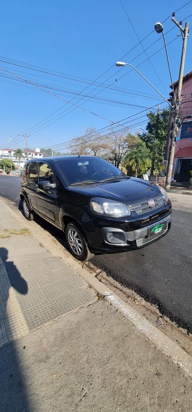 Carro Fiat Uno 2021 Attractive 1.0
