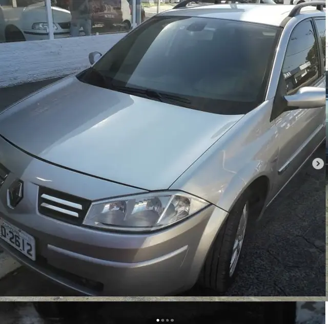 Carro Renault Megane Grand Tour 2013 Mégane Grand Tour Dynamique 1.6 16V (flex)
