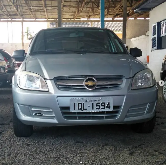 Carro Chevrolet Prisma 2010 Joy 1.0 (Flex)