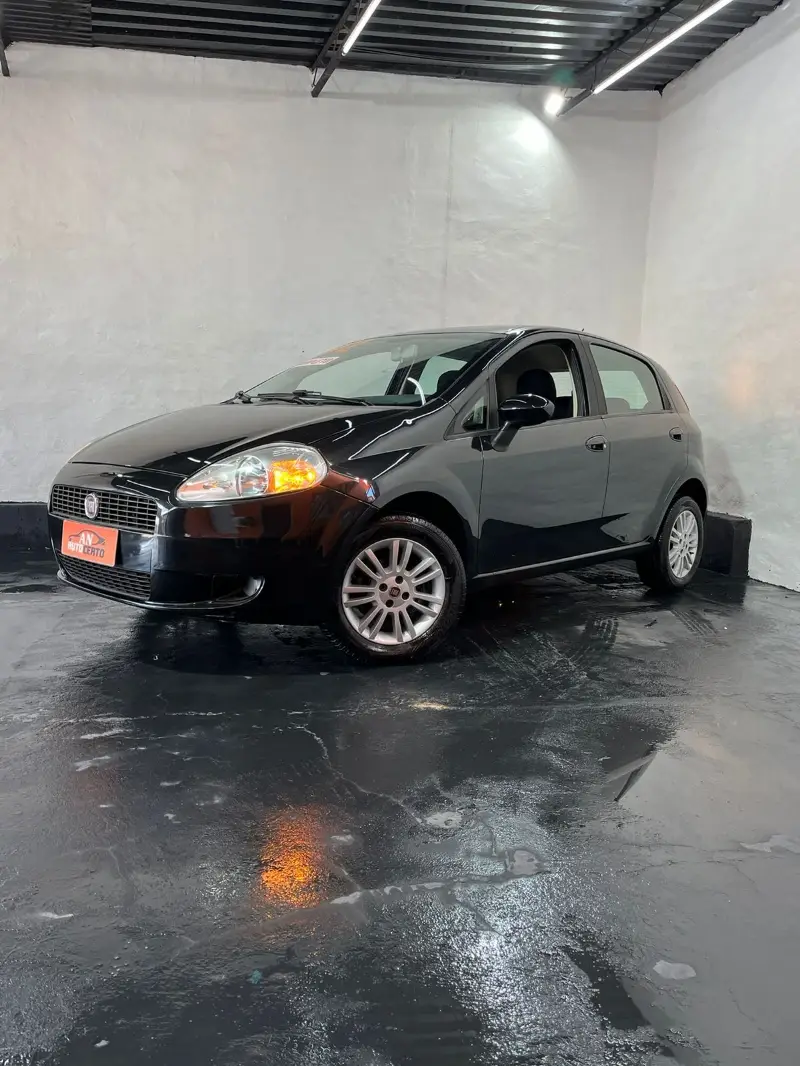 Fiat Punto Attractive 1.4 (Flex)