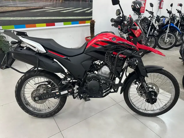 Moto Yamaha XTZ 250 Lander 2023 ABS