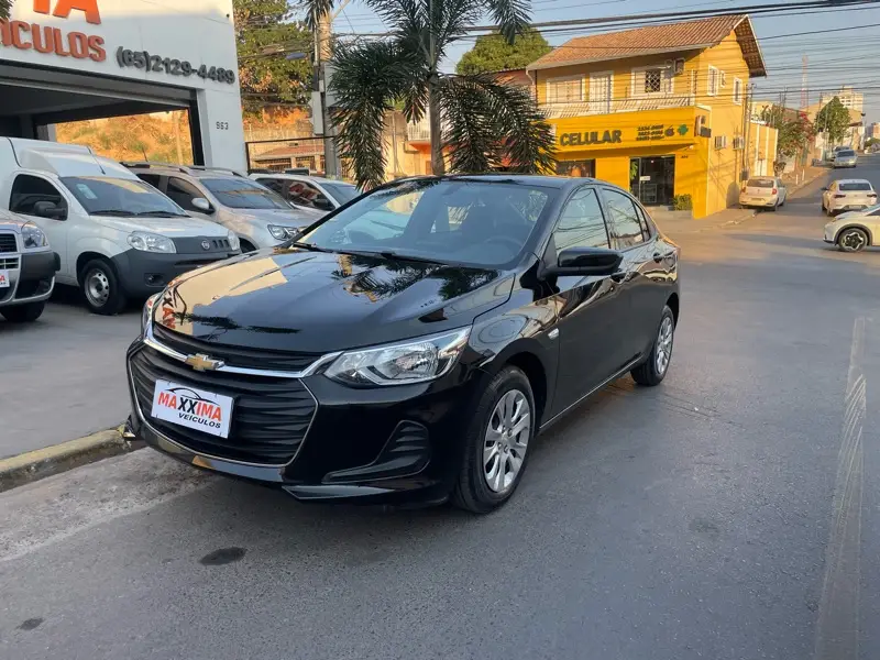 Chevrolet Onix Plus LT 1.0