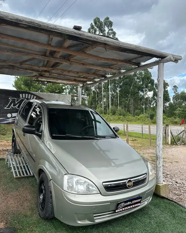 Carro Chevrolet Corsa Hatch 2009 Joy 1.0 (Flex)