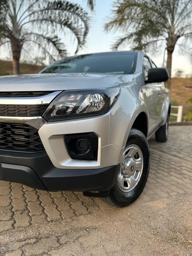 Carro Chevrolet S10 Cabine Dupla 2022 S10 2.8 CTDI LS 4WD (Cabine Dupla)