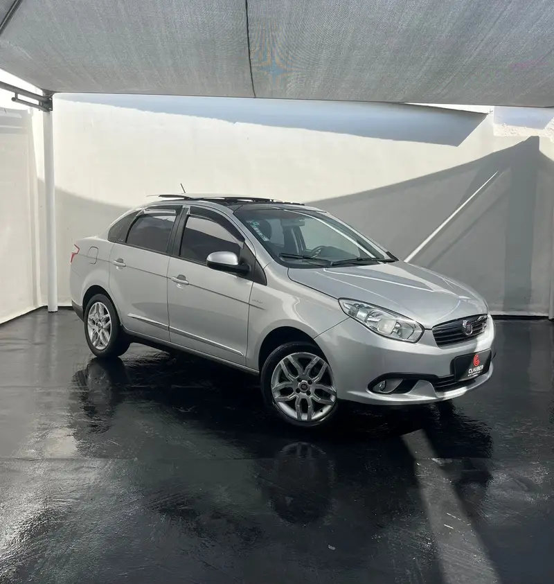 Fiat Grand Siena Essence 1.6 16V (Flex)
