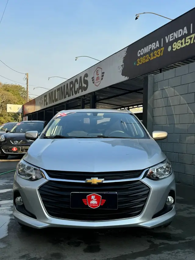 Carro Chevrolet Onix Plus 2023 LTZ 1.0 Turbo (Aut.)