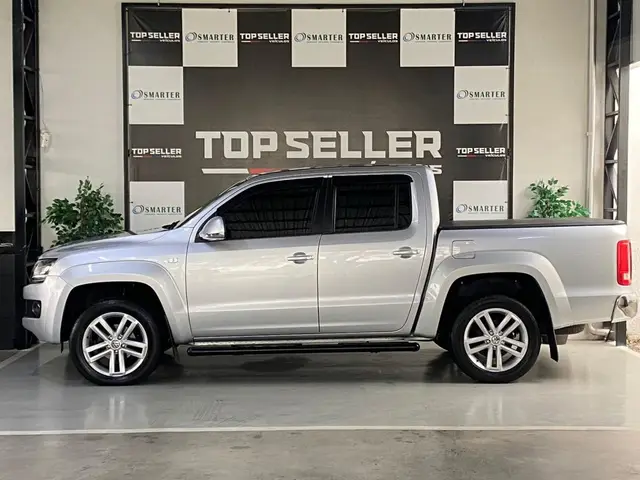 Carro Volkswagen Amarok 2016 2.0 CD 4x4 TDi Highline (Aut)