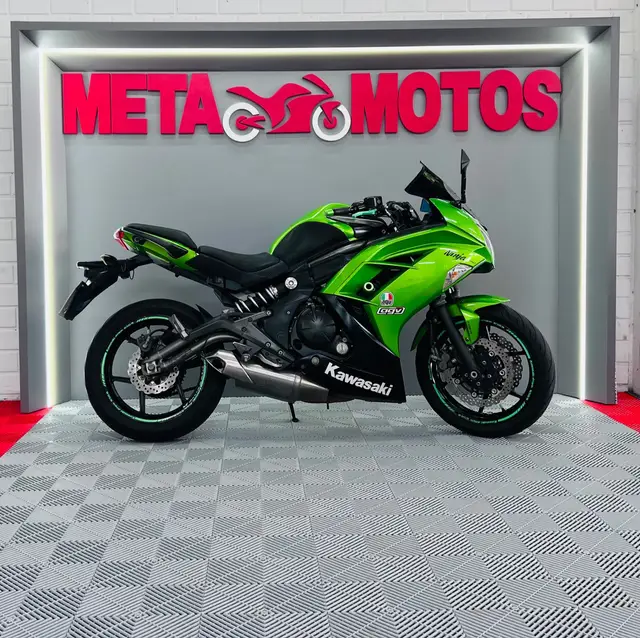 Carro Kawasaki Ninja 2013 650R