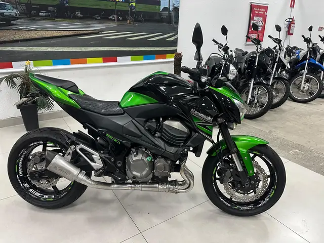 Carro Kawasaki Z 800 2016 Z-800