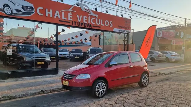 Carro Volkswagen Fox 2010 1.0 8V (Flex)
