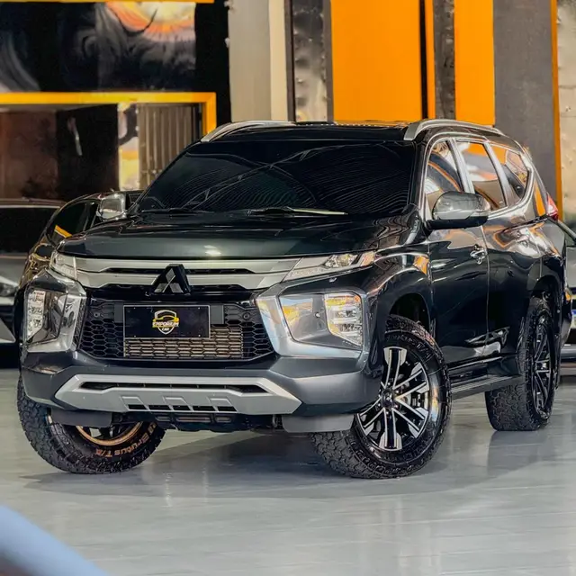 Carro Mitsubishi Pajero Sport 2023 2.4 DI-D HPE (Aut) 4x4