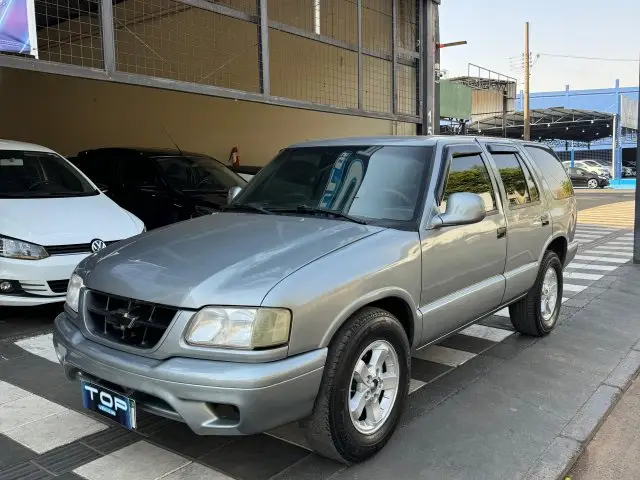 Chevrolet Blazer DLX 4x2 2.5