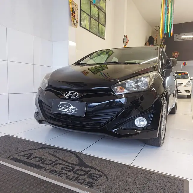 Carro Hyundai HB20S 2014 1.6 Comfort Plus (Flex)