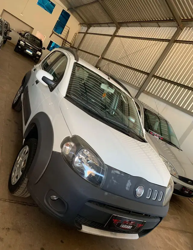 Carro Fiat Uno 2013 Way 1.0 8V (Flex) 4p