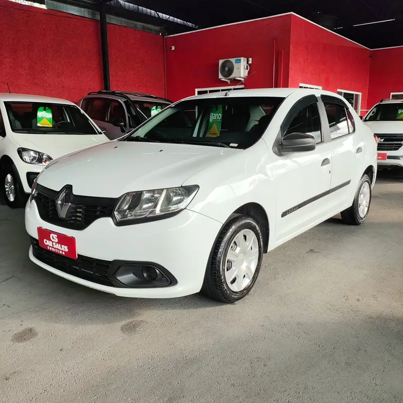 Renault Logan Authentique 1.0 16V (flex)