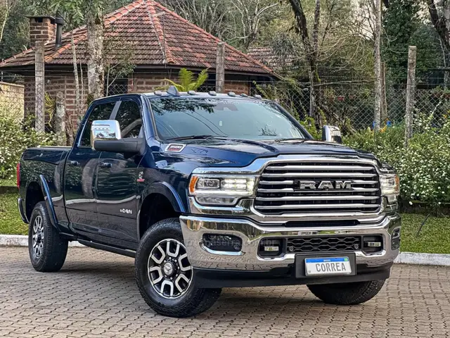Carro RAM 3500 2024 Limited Longhorn 6.7 4x4