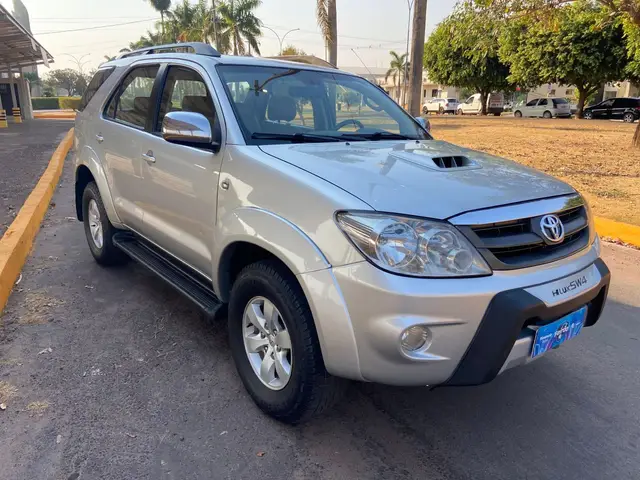 Carro Toyota Hilux SW4 2007 SRV 4x4 3.0 Turbo  (aut)