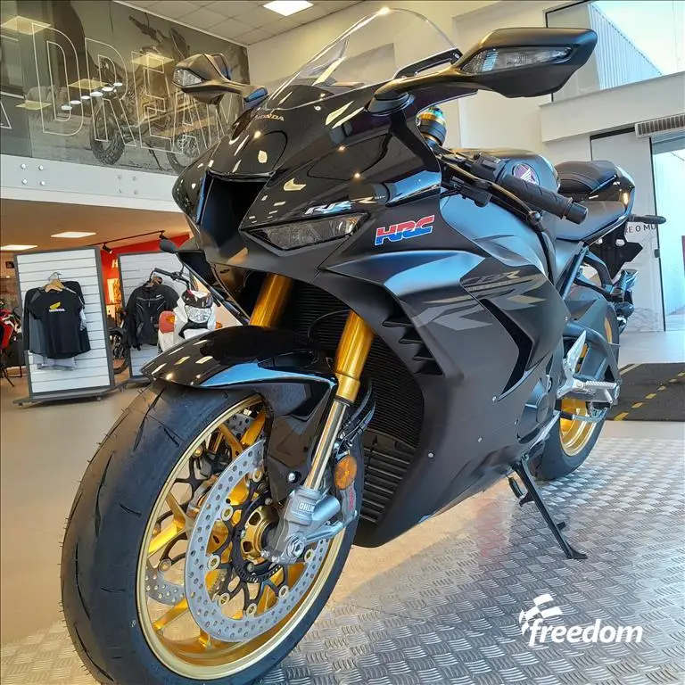 Honda CBR 1000RR-R Fireblade SP