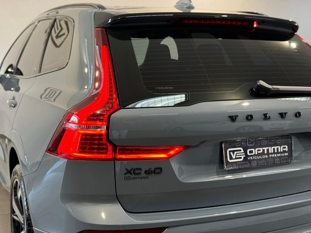 XC60 Recharge Ultimate Dark 2.0