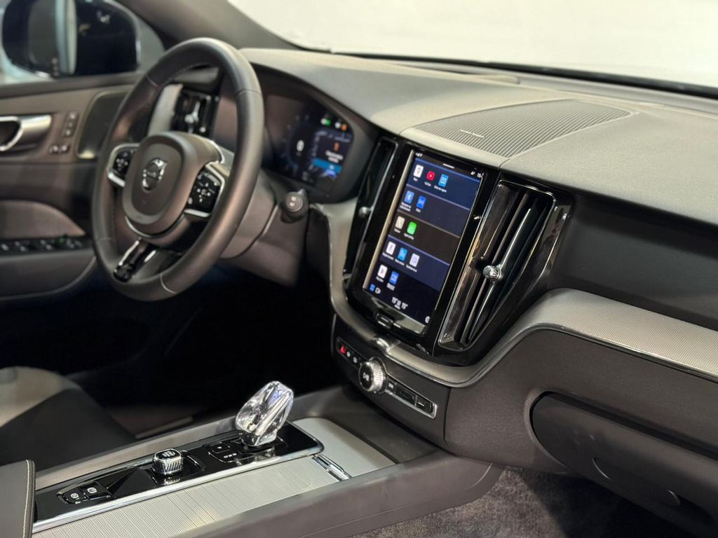 XC60 Recharge Ultimate Dark 2.0