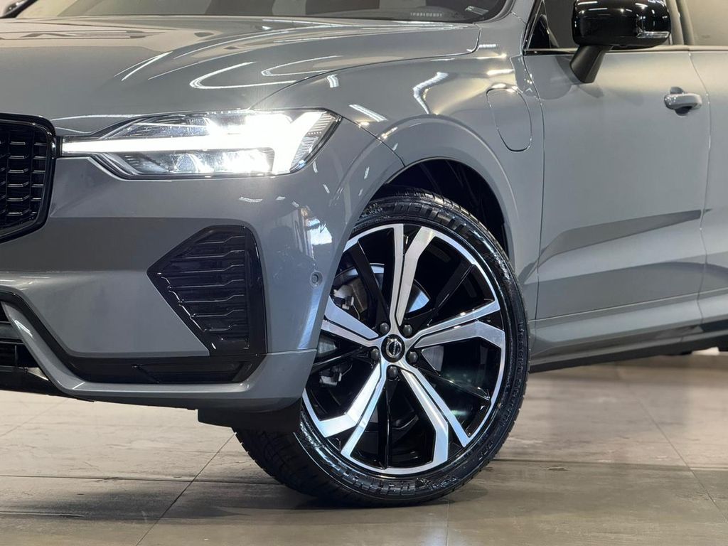 XC60 Recharge Ultimate Dark 2.0