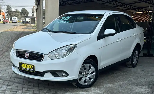 Carro Fiat Grand Siena 2018 Evo Attractive 1.4 8V (Flex)