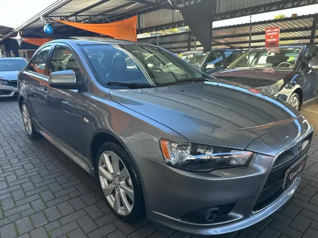 Carro Mitsubishi Lancer 2014 2.0 16V