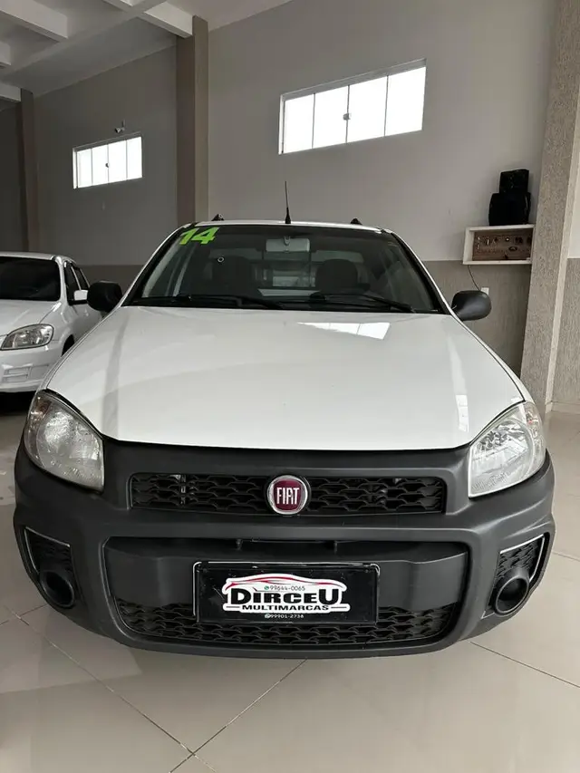 Carro Fiat Strada 2014 Working 1.4 (Flex) (Cabine Estendida)