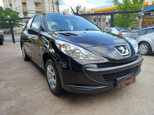 Carro Peugeot 207 2010 Hatch XR 1.4 8V (flex) 4p