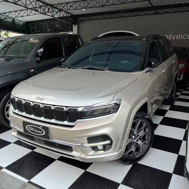 Carro Jeep Commander 2023 Overland 2.0 TD380