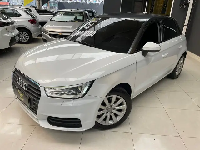 Carro Audi A1 2016 1.4 TFSI Sportback Attraction S Tronic