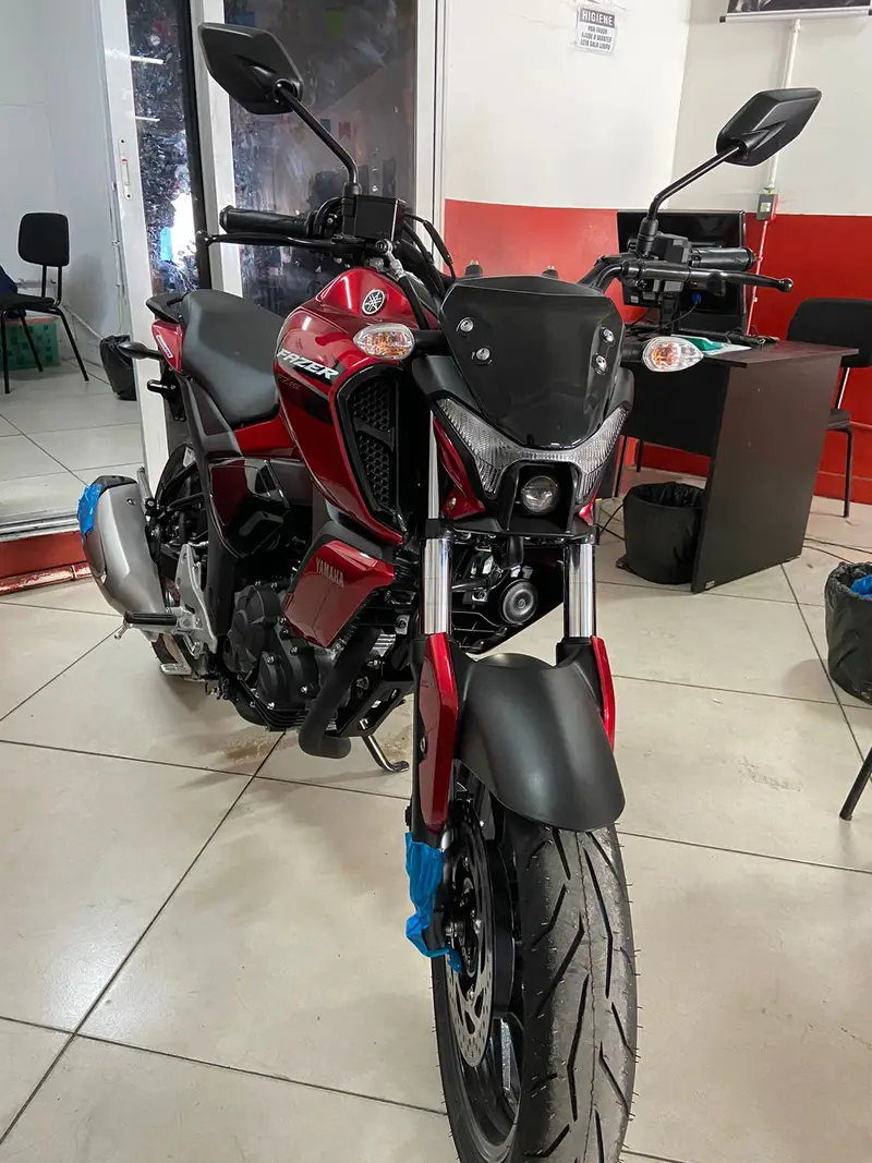 Yamaha Fazer FZ15 ABS