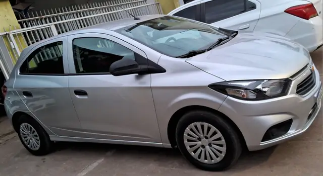 Carro Chevrolet Onix 2020 1.0 Joy SPE/4