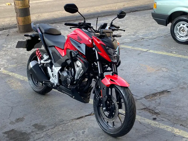 Honda CB 300F Twister Standard