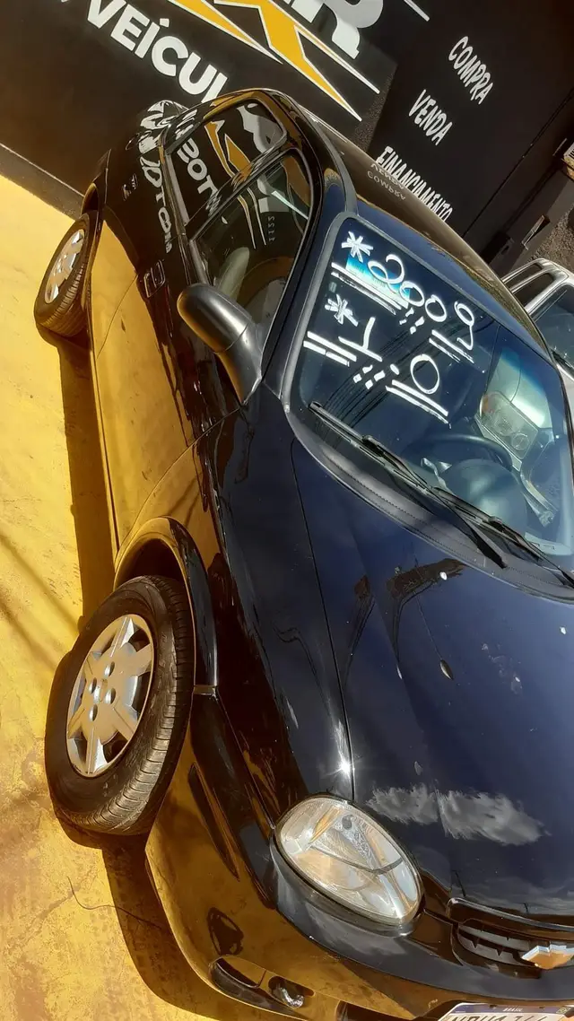 Carro Chevrolet Classic 2009 Life 1.0 (Flex)