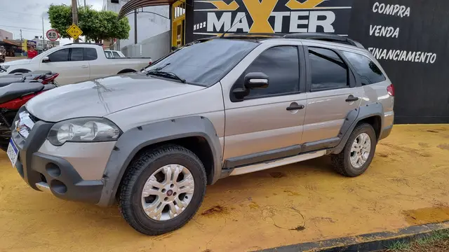Carro Fiat Palio Weekend 2010 Adventure Locker 1.8 16V (Flex)