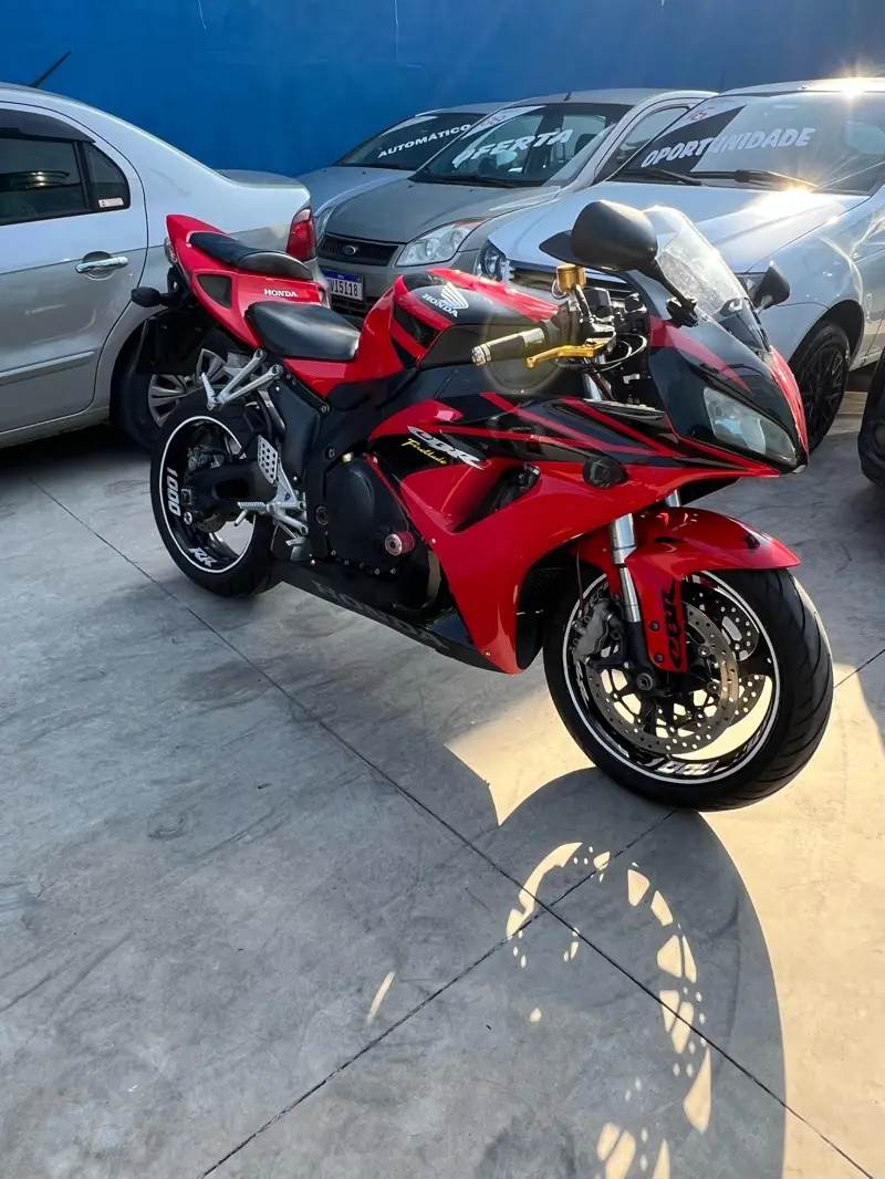 Honda Fireblade (Standard)