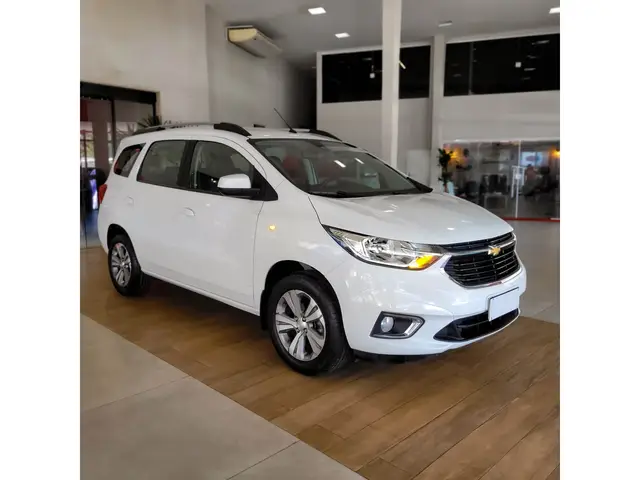 Carro Chevrolet Spin 2023 Premier 1.8 (Aut.)