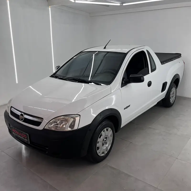 Chevrolet Montana Conquest 1.4 (Flex)