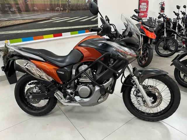 Carro Honda XL 700V 2014 Transalp (ABS)